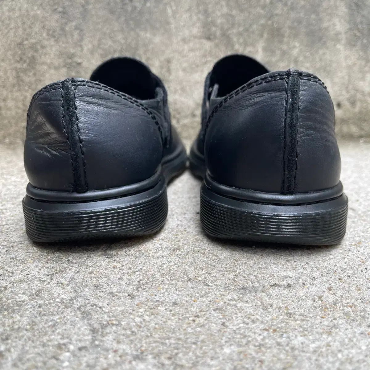 6UK DR. MARTENS ドクターマーチン パトリシア III ブラック (250 255 