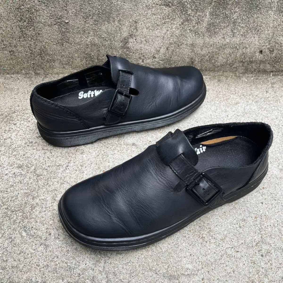 6UK DR. MARTENS ドクターマーチン パトリシア III ブラック (250 255 