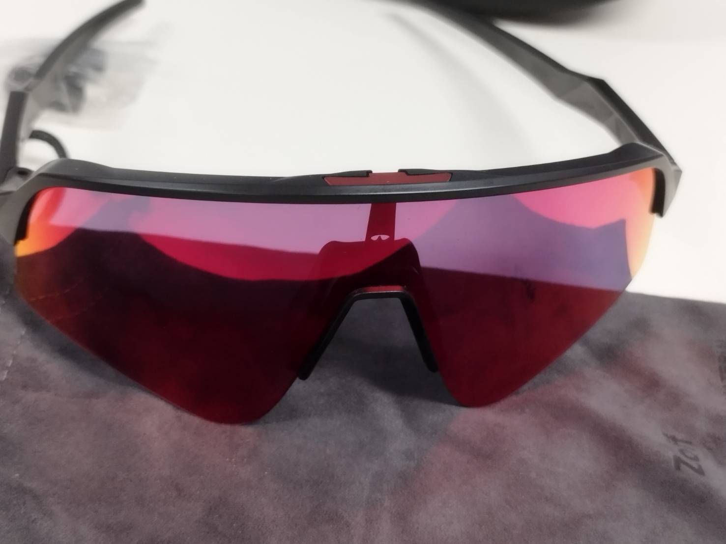 OAKLEY スートロライトスウィープ/PRIZM ROAD/009465-0139 138 