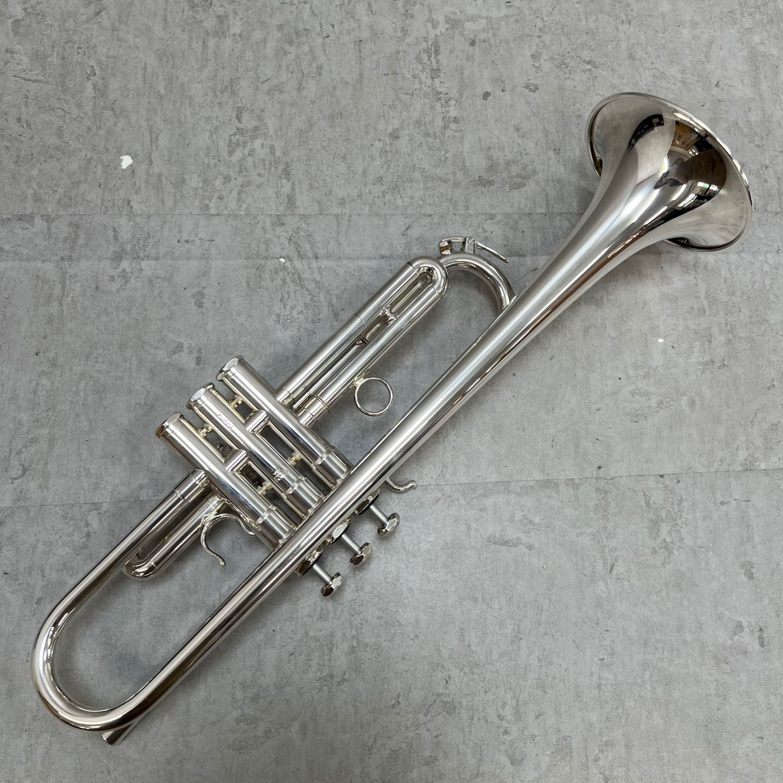 美品 シルキー B5 B♭トランペット マウスピース 純正ハードケース