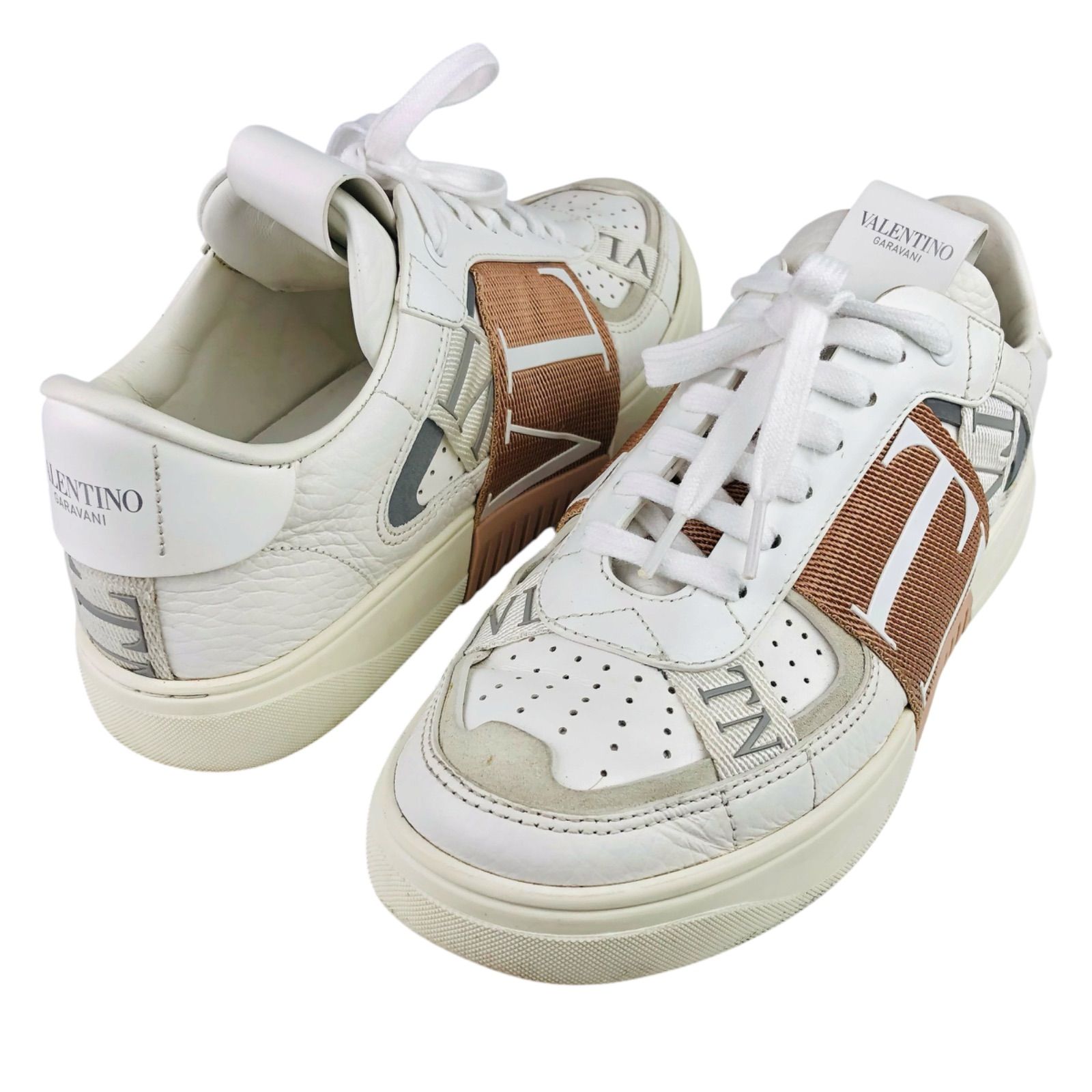 値下げ❣️ ヴァレンティノ　ガラヴァーニ　レザー　パンチング　ロゴ　スニーカー VALENTINO GARAVANI☆ヴァレンティノガラヴァーニ・レディース レザー