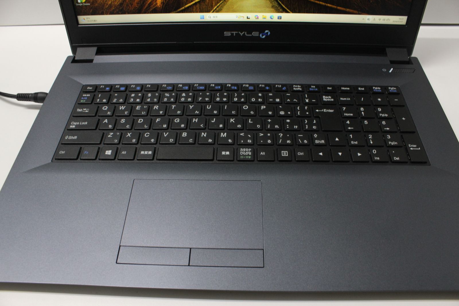 iiyama N870HZ 第7世代Core i7 中古ノートPC - メルカリ
