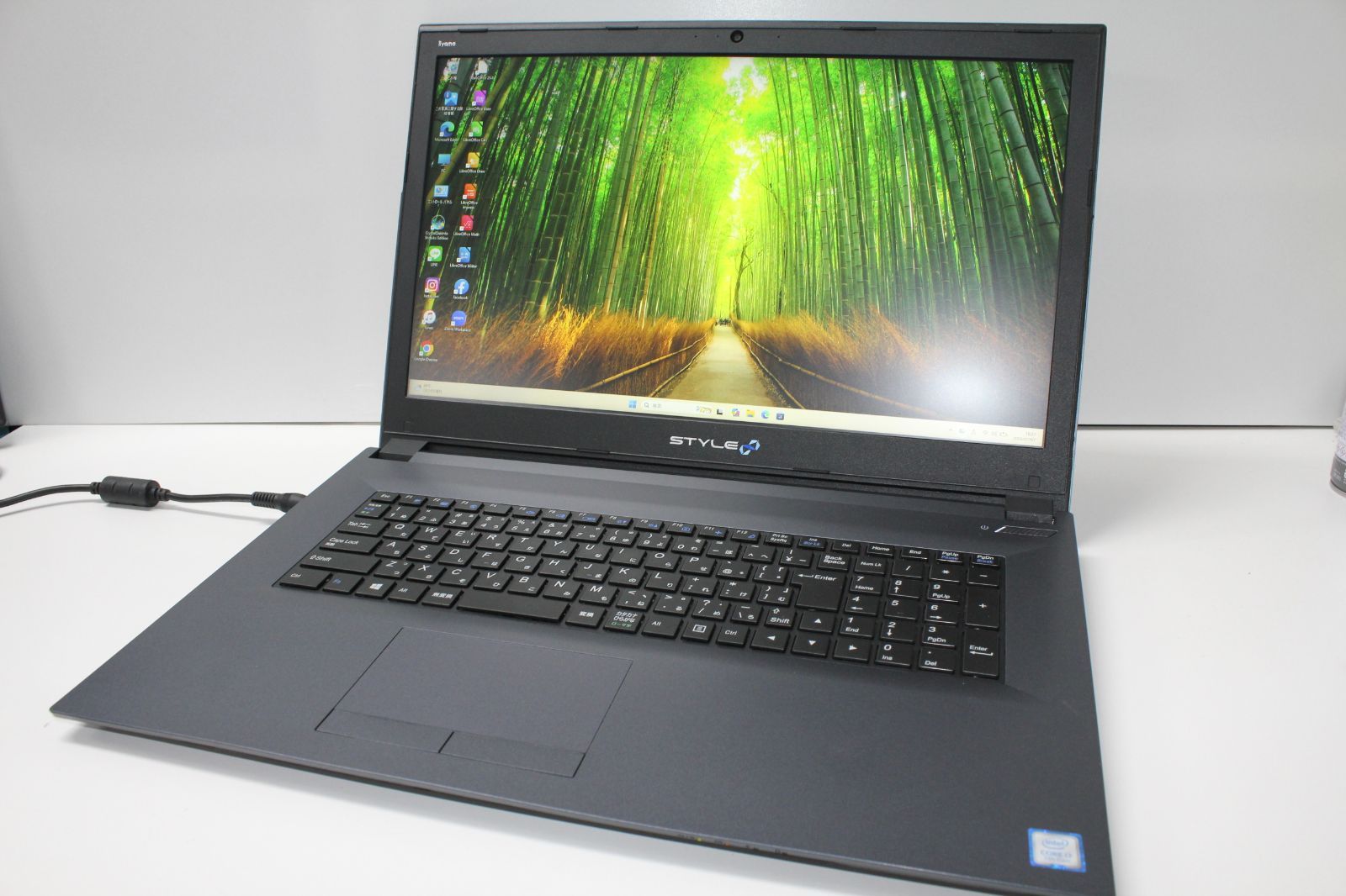 iiyama N870HZ 第7世代Core i7 中古ノートPC - メルカリ