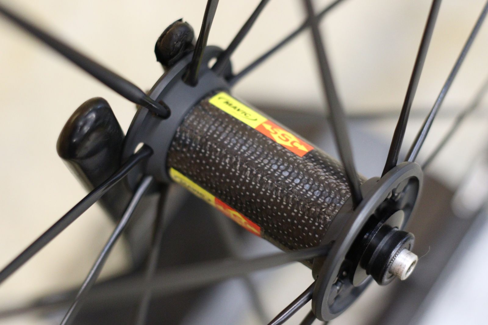 マヴィック MAVIC キシリウム エグザリット KSYRIUM SLR EXALITH