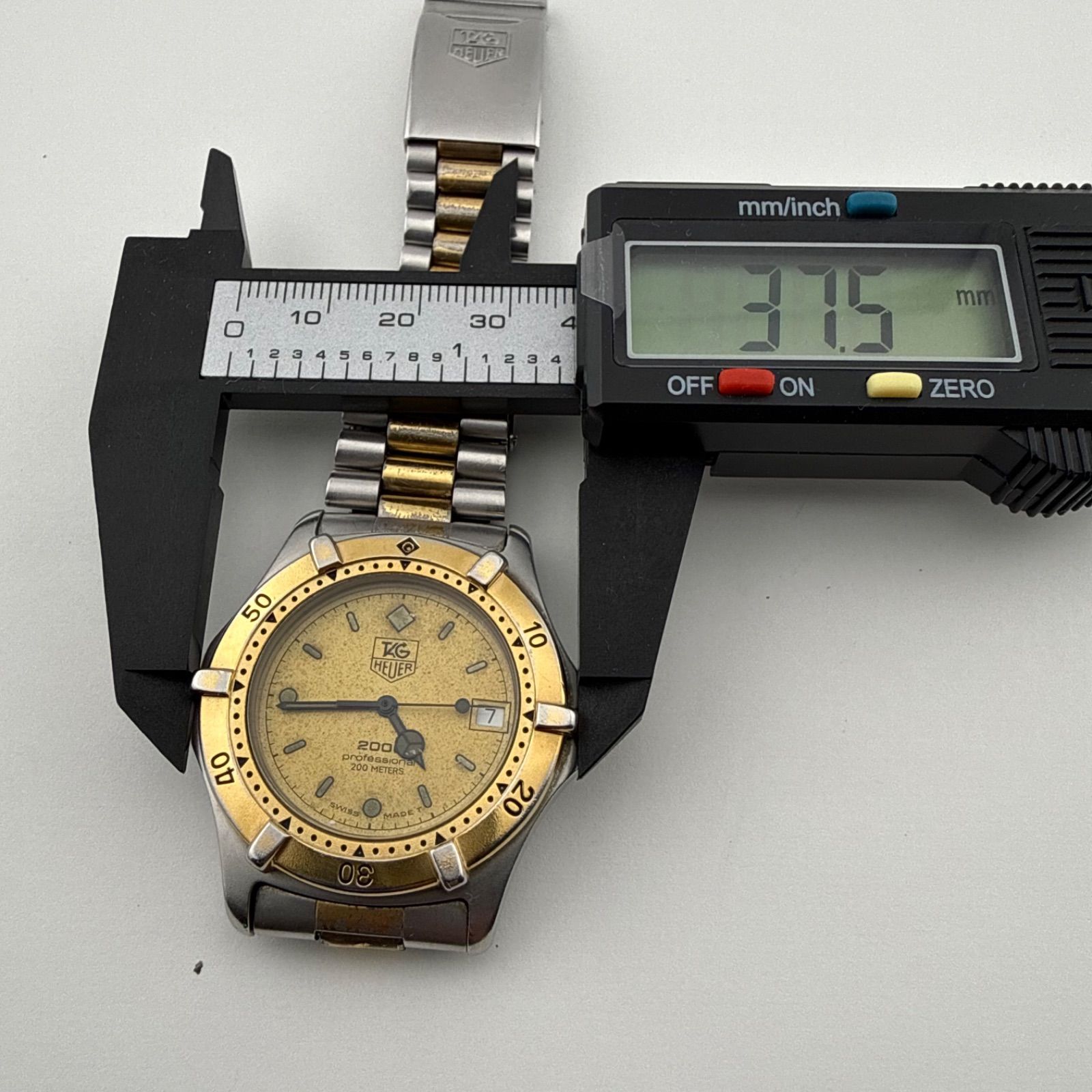 TAG HEUER タグホイヤー 964.006 プロフェッショナル 2000 メンズ