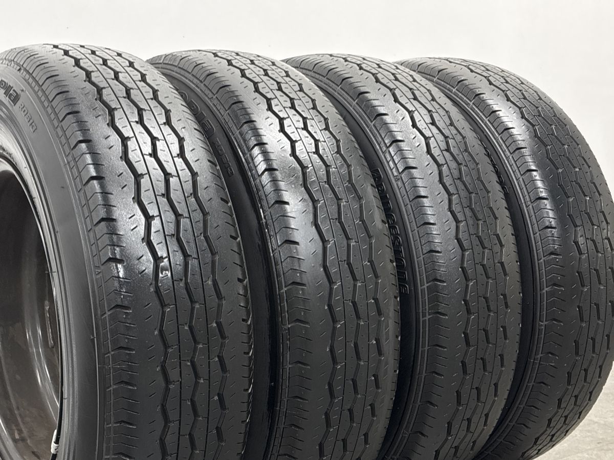 2025年製 バリ溝 美品】トヨタ 200 ハイエース 純正 15in 6J +35