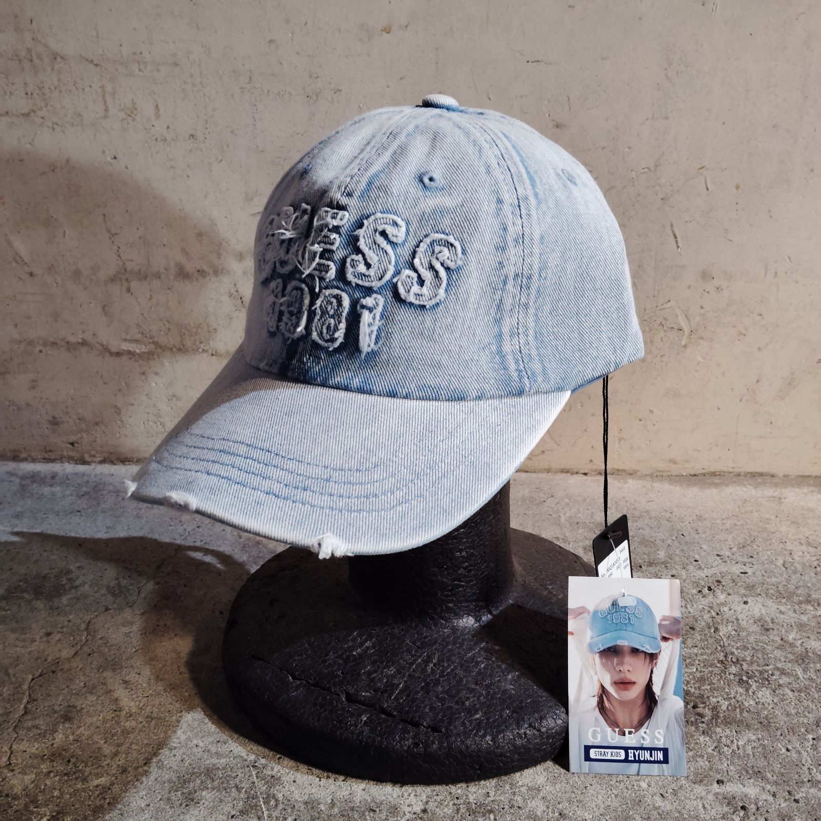 GUESS WASHED Cap デニムキャップ Stray Kids ヒョンジン着用 ライト