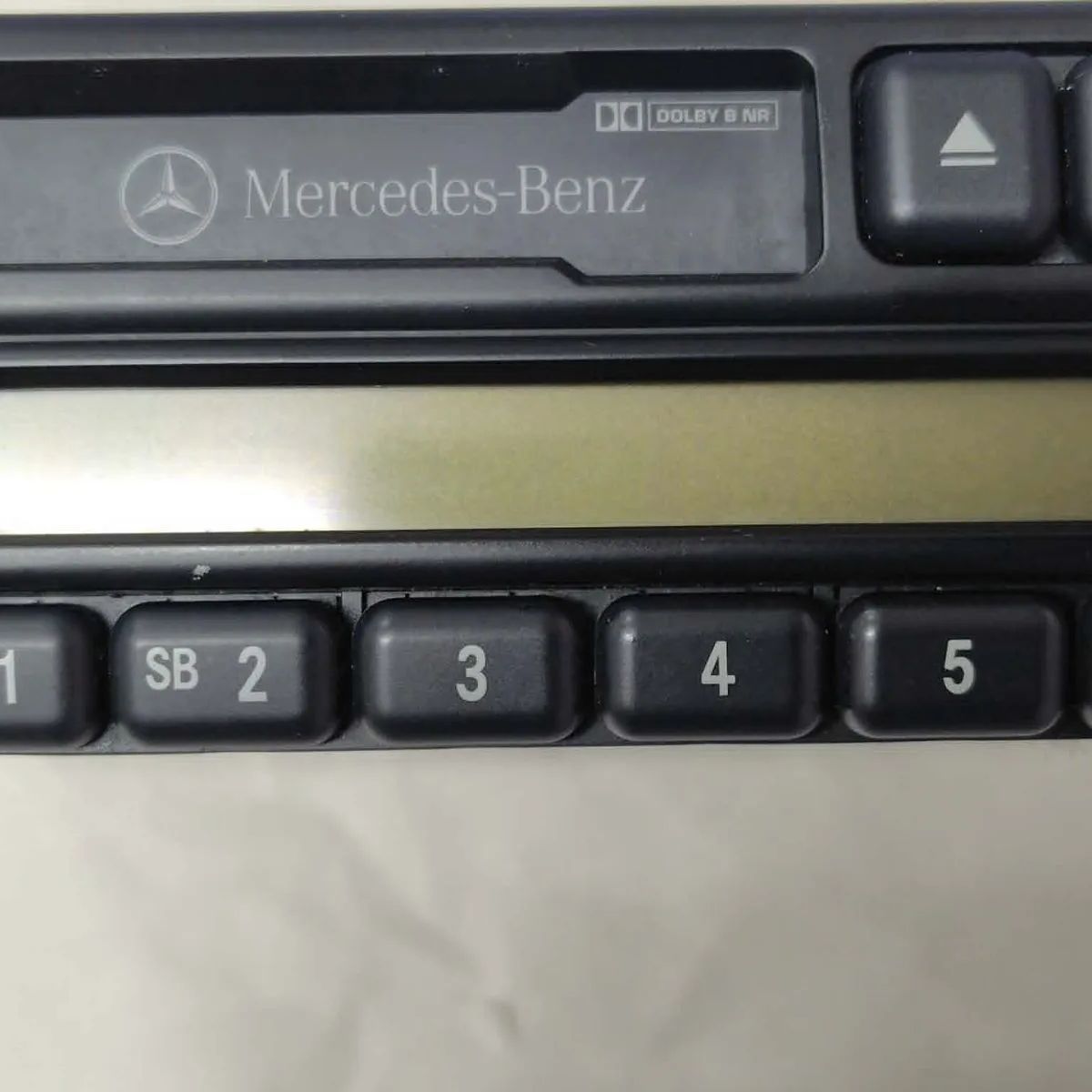 中古 ベンツ 純正 カセットデッキ W124 94年式E320ワゴン0038203786 CQ