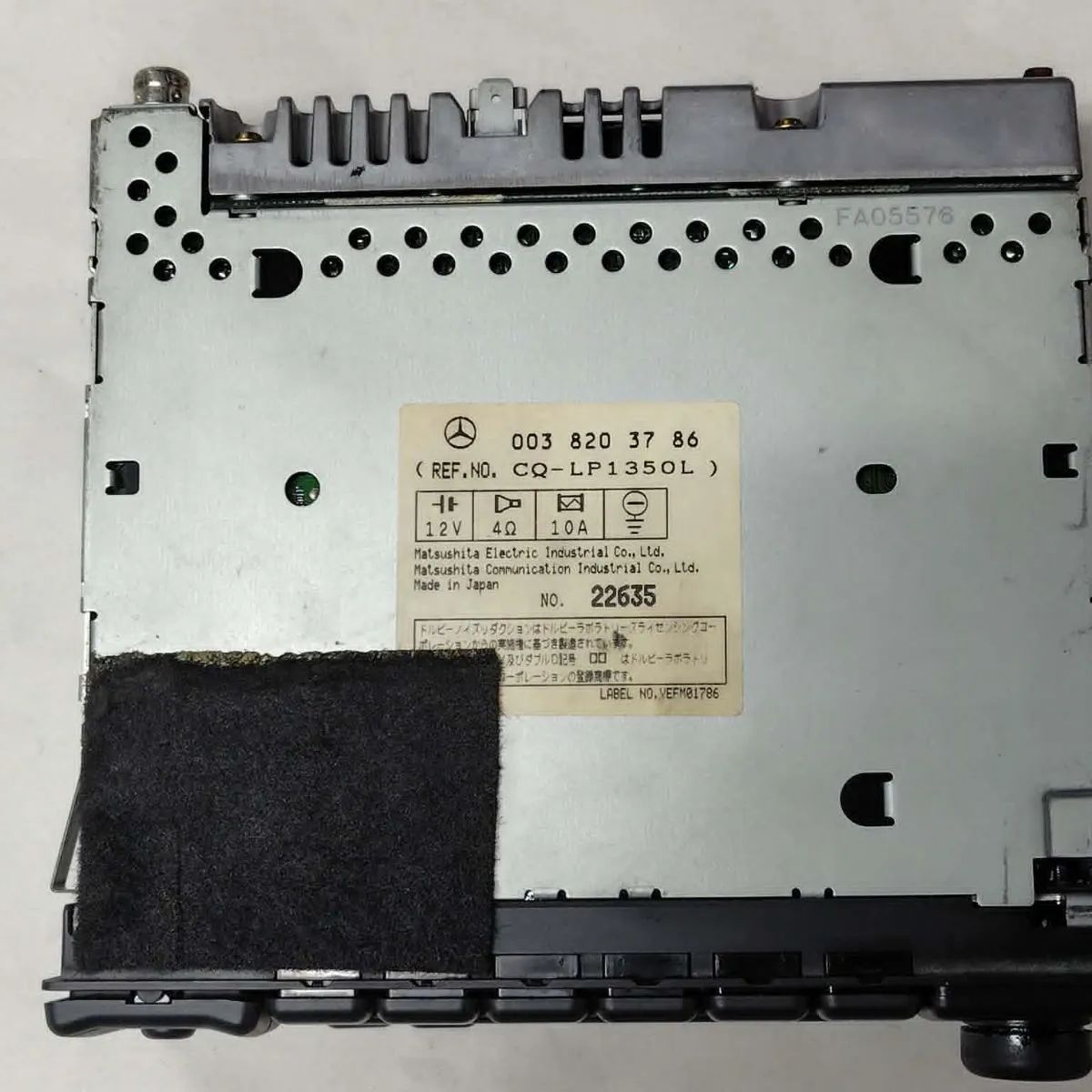 中古 ベンツ 純正 カセットデッキ W124 94年式E320ワゴン0038203786 CQ