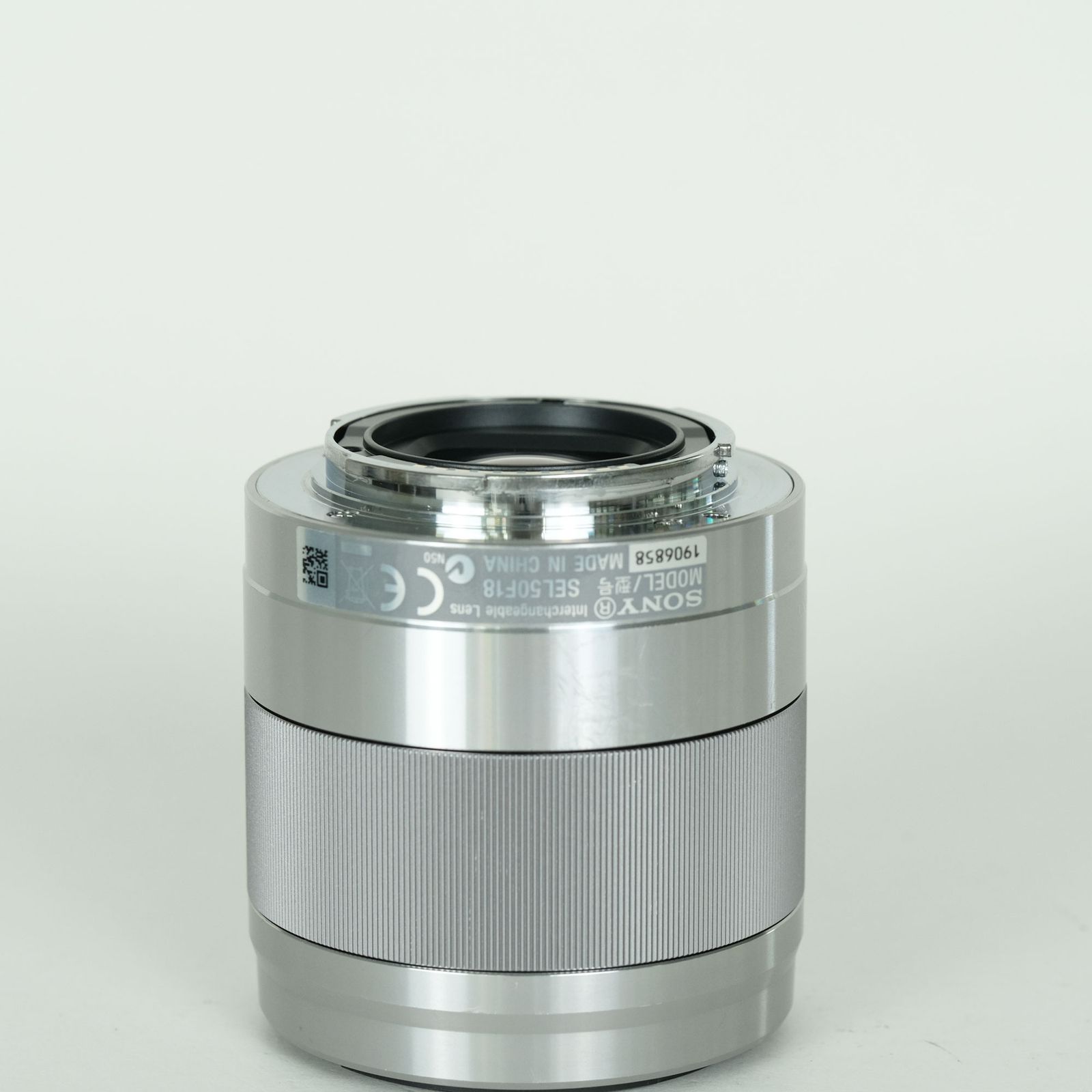 良品] SONY E 50mm F1.8 OSS SEL50F18 [シルバー] | SONY Eマウント