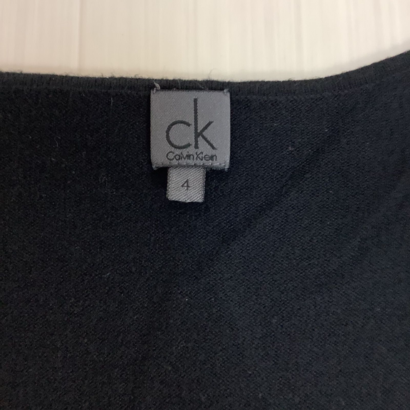 美品】Calvin Klein カルバンクライン シルク混 七分袖 Vネックニット