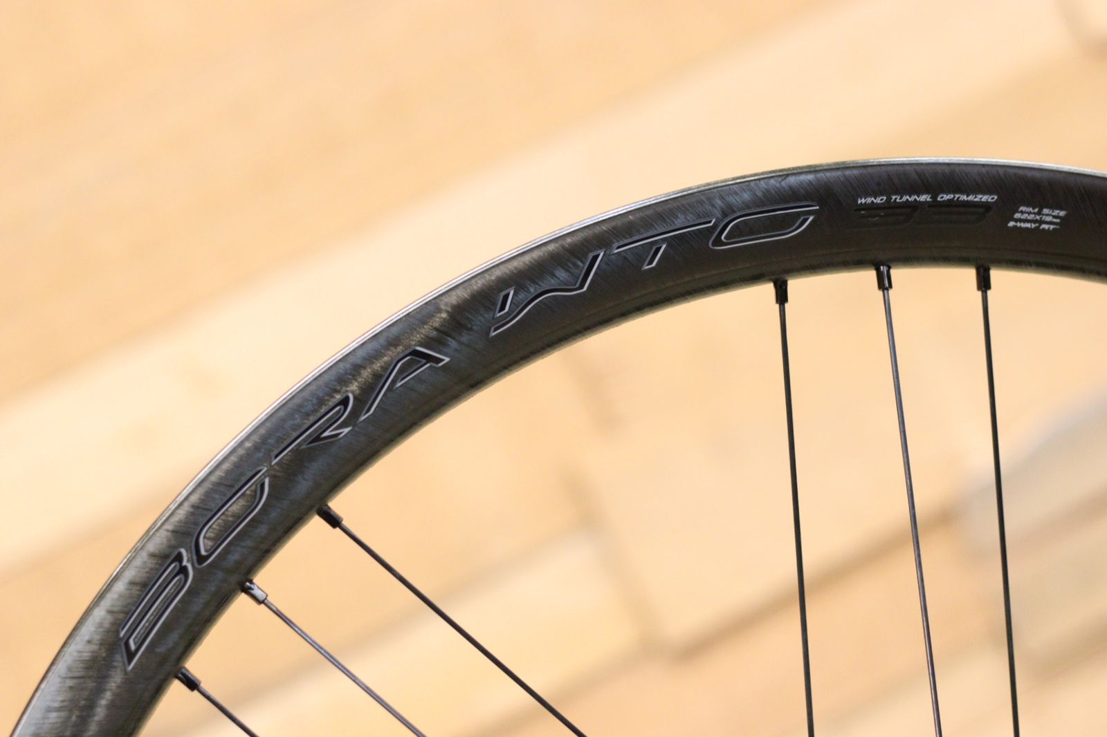 カンパニョーロ CAMPAGNOLO ボーラ BORA WTO 33 DB カーボン
