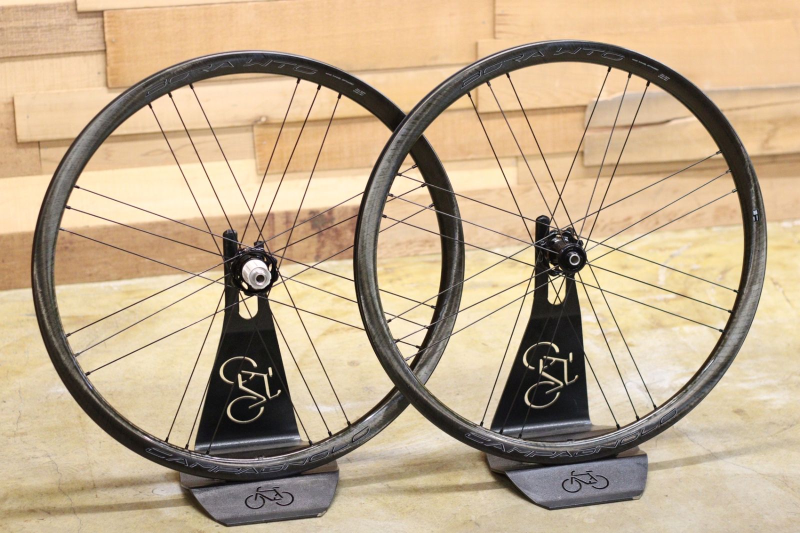 カンパニョーロ CAMPAGNOLO ボーラ BORA WTO 33 DB カーボン