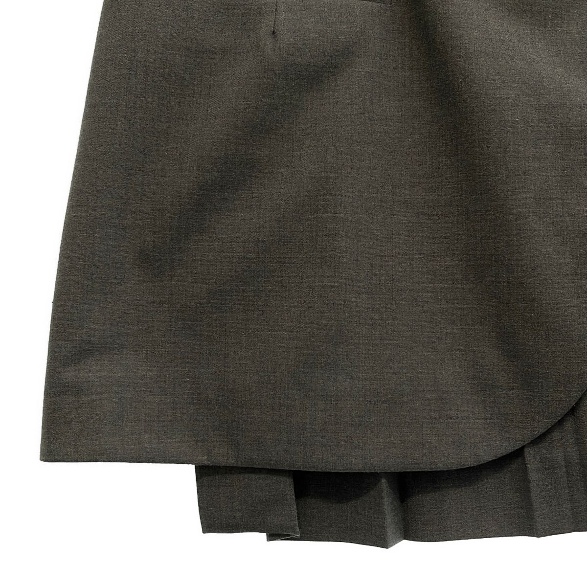 tanakadaisuke / タナカダイスケ | TWO BELTED PLEATS MINI SKIRT