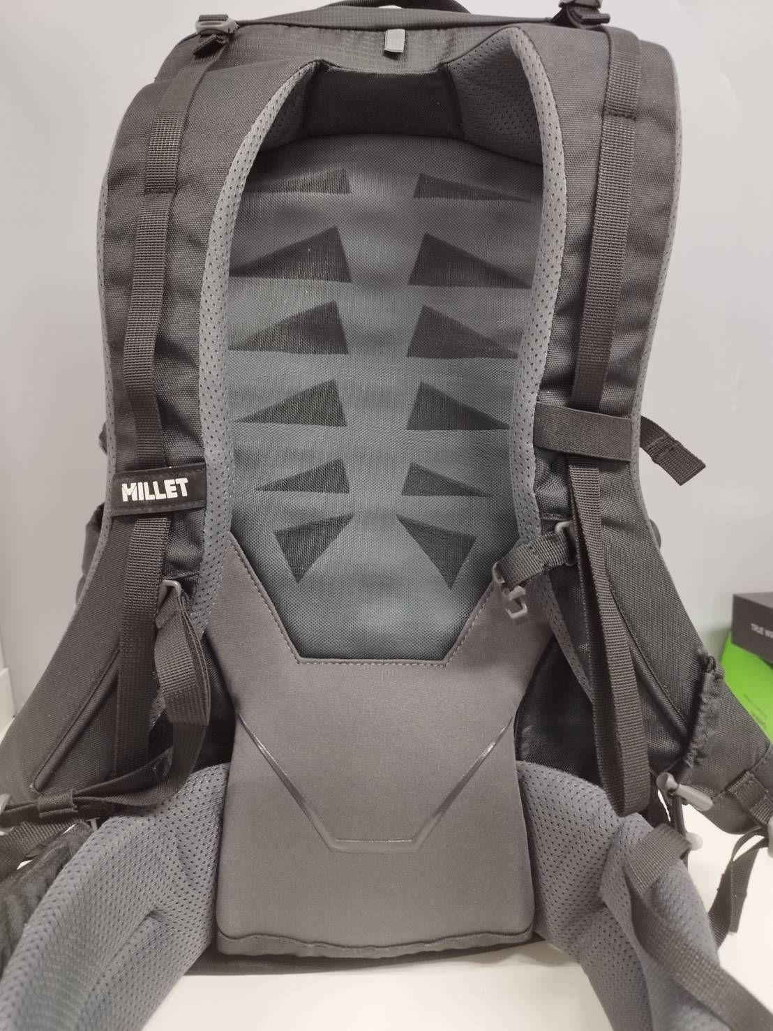 良品】MILLET ミレー ハナン 40/MIS2199/バックパック/40L - メルカリ