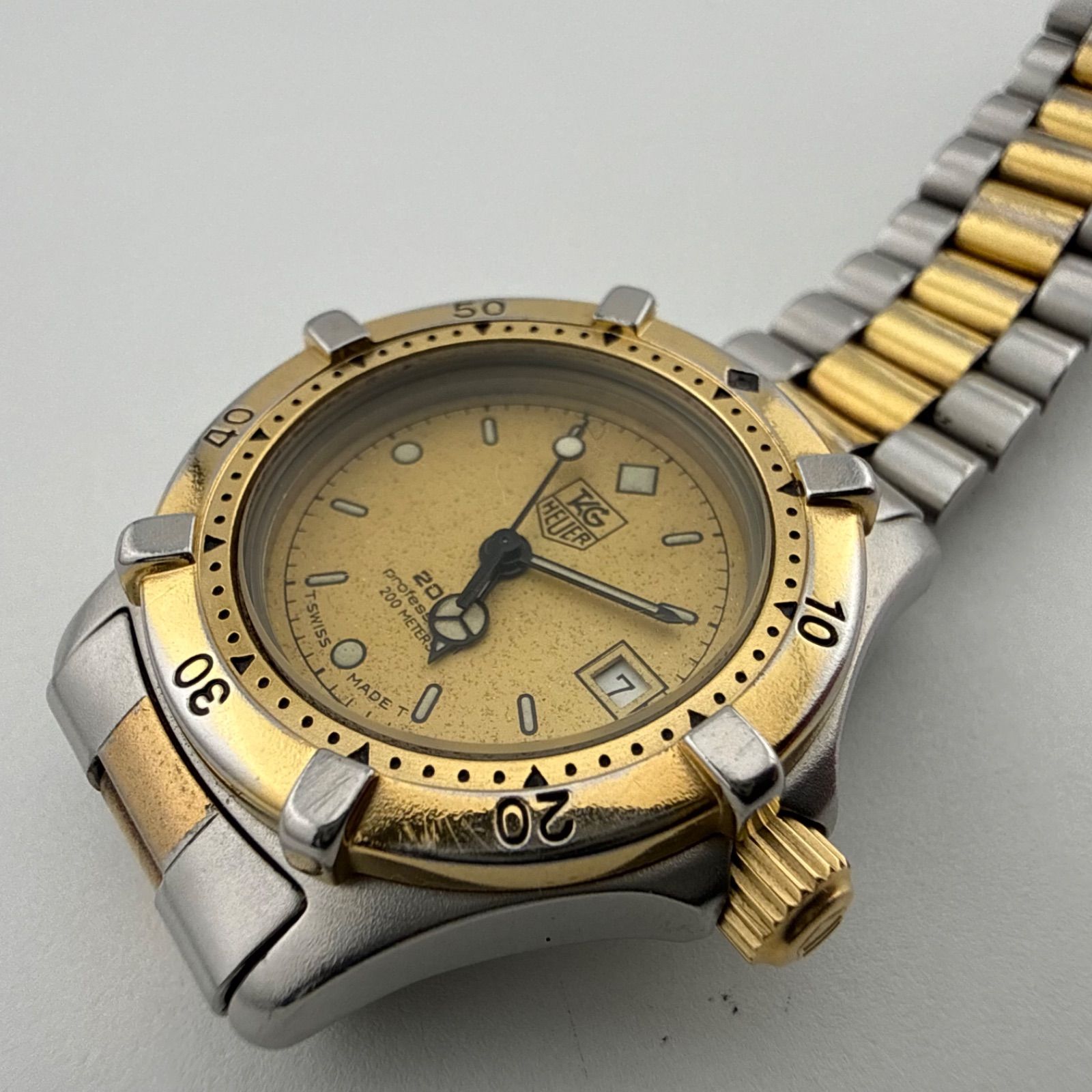 人気製品TAG HEUER タグホイヤー 964.008 プロフェッショナル 2000