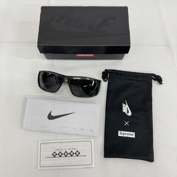 Supreme×NIKE/シュプリーム×ナイキ【19AW】MOLTEN Sunglasses Glossy