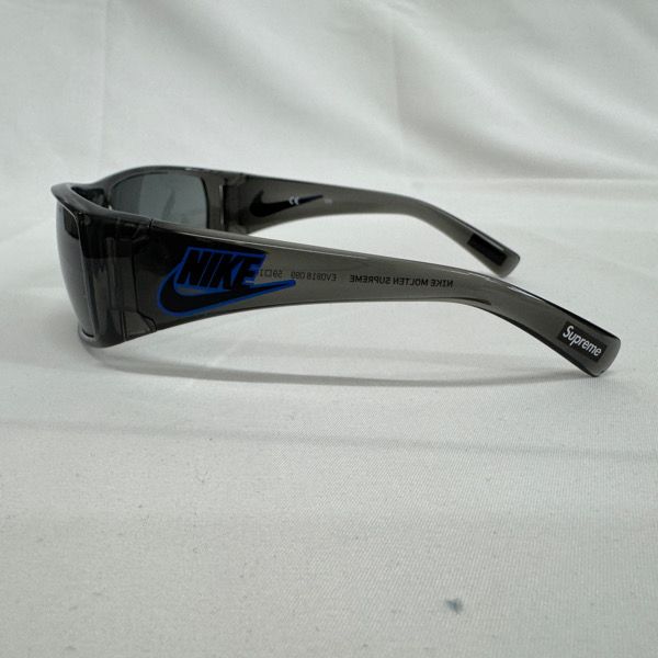 Supreme×NIKE/シュプリーム×ナイキ【19AW】MOLTEN Sunglasses Glossy