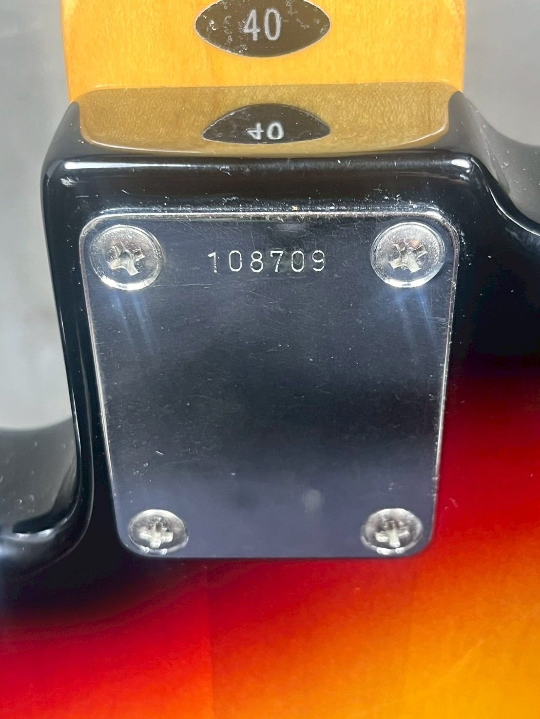 埼玉発】Tokai HARD PUNCHER エレキベース 4弦 サンバースト ソフト