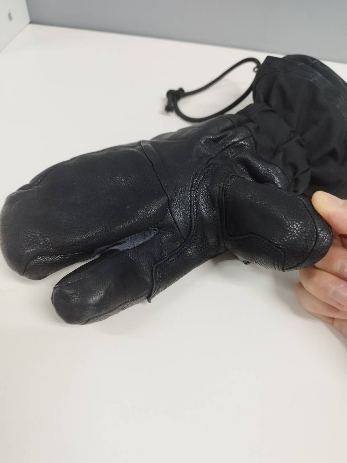 【良品】 ソロイストフィンガーグローブ/XS（女性用） 良品】Black Diamond ソロイストフィンガーグローブ/XSサイズ（女性用