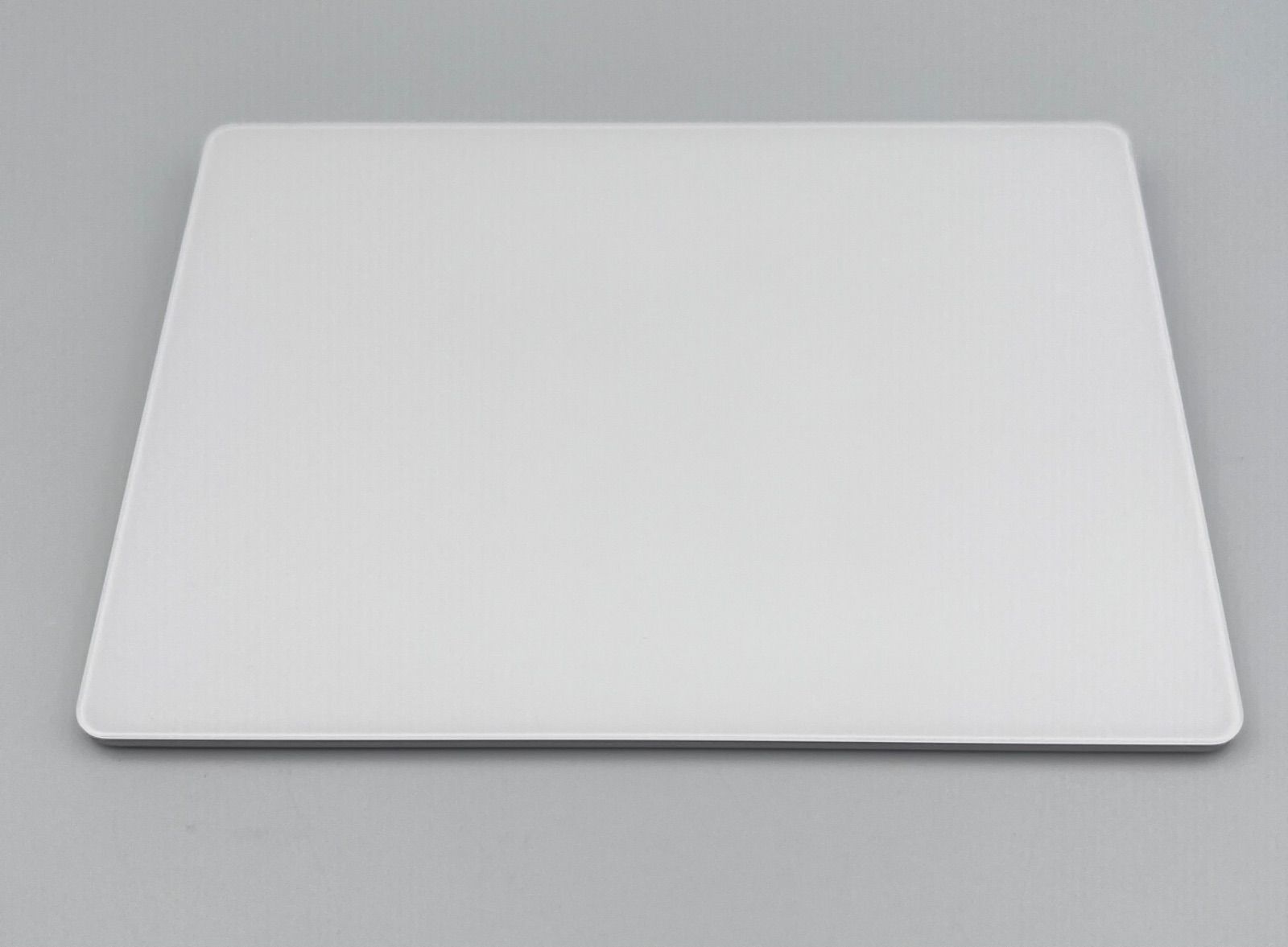 B400// Apple Magic Trackpad 2 A1535