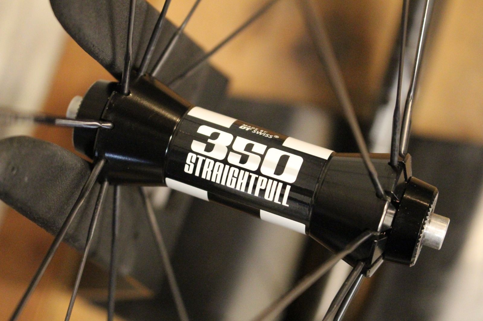 ファストフォワード FAST FORWARD FFWD F4R FCC DT350 カーボン