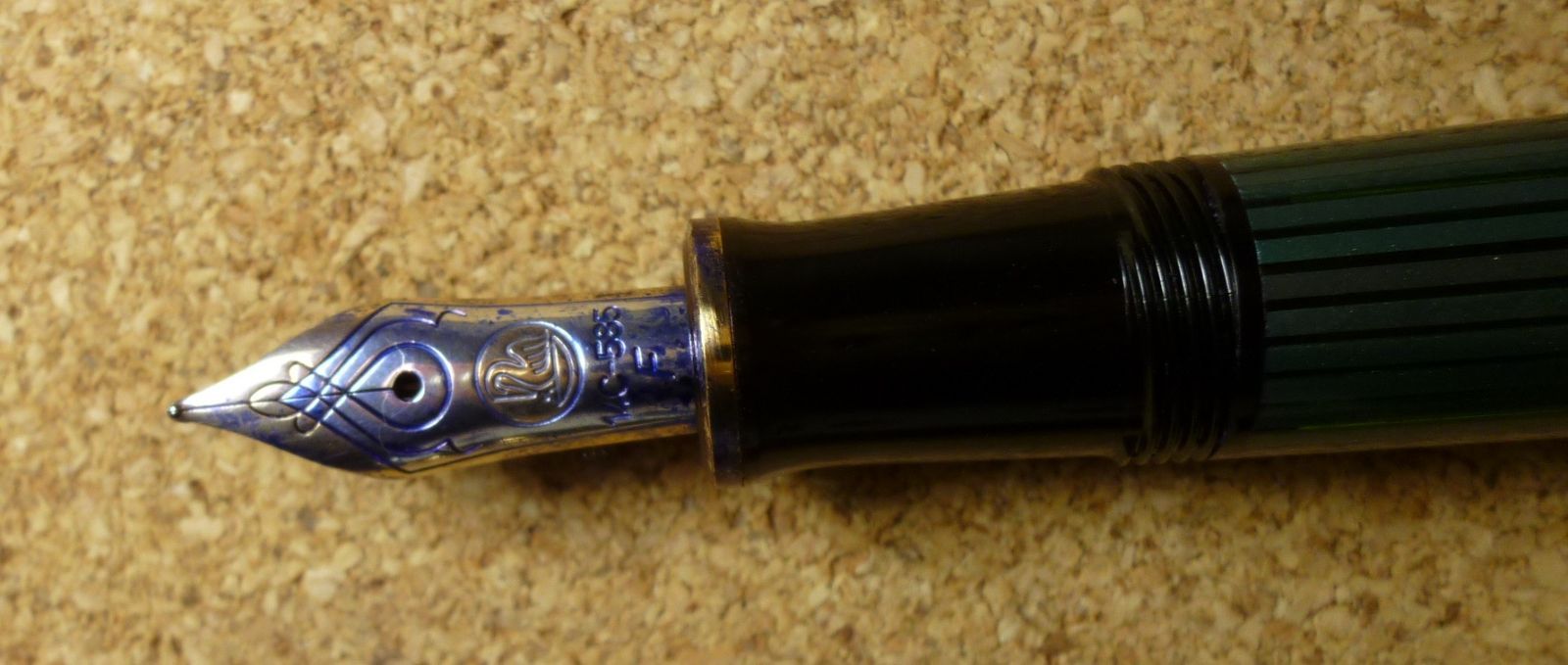 Pelican K14 万年筆 スーべレーン 緑縞 F 14C-585 中古 現状品 ペリカン 万年筆 スーベレーン 14C-585 グリーン