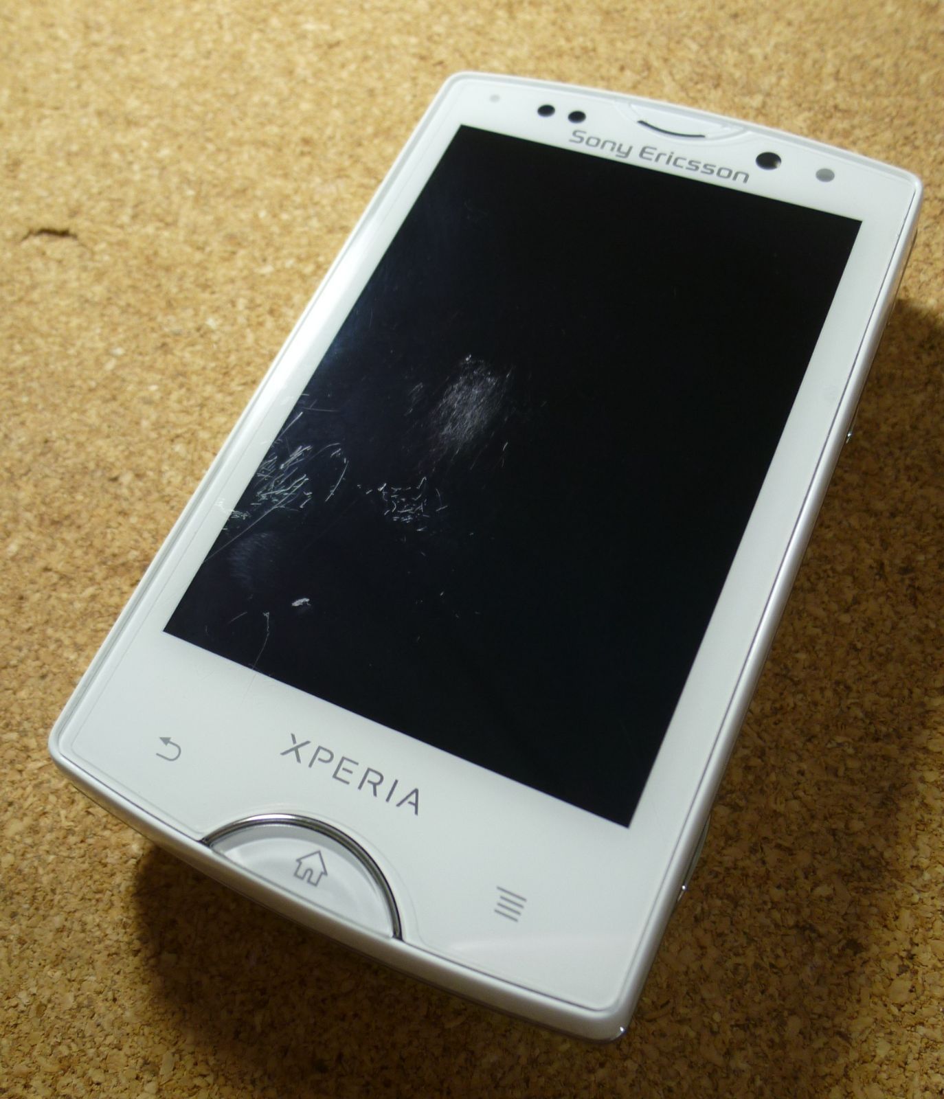 中古 現状品 sony ericsson xperia mini pro sk17i 元箱あり - メルカリ