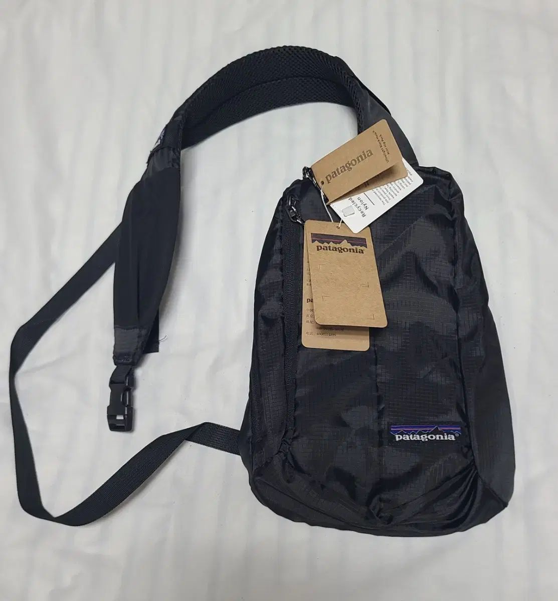 パタゴニア Patagonia 8L ボディバッグ patagonia アトム・スリング 