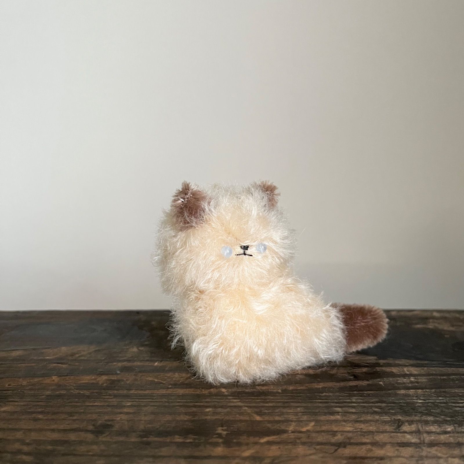 とけそうな、ねこ ( おまんじゅう色 ) Cora 猫 ぬいぐるみ 作家