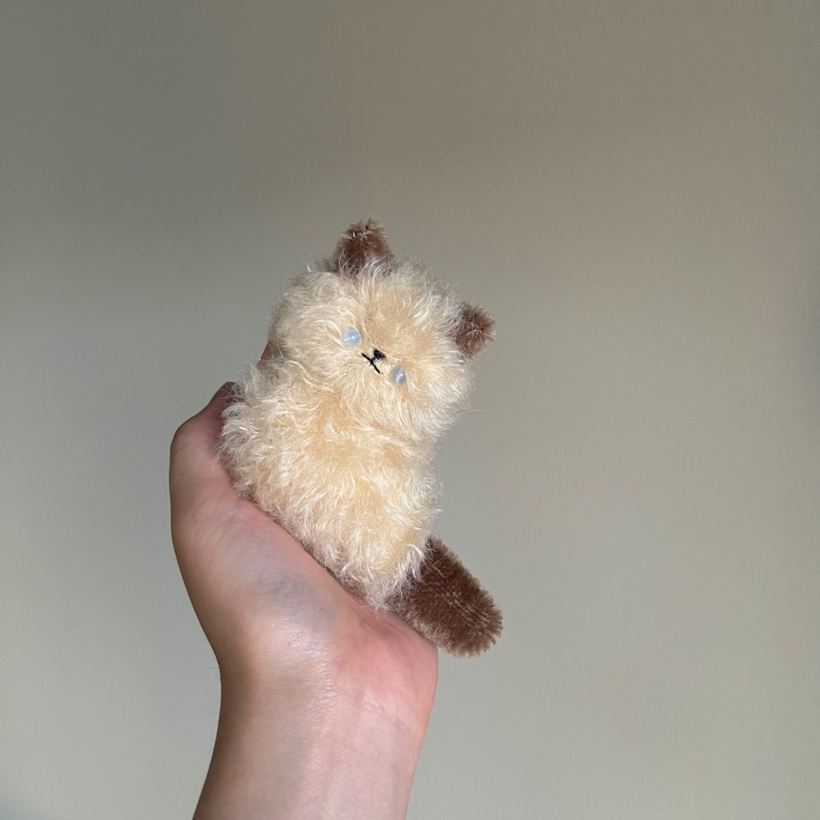とけそうな、ねこ ( おまんじゅう色 ) Cora 猫 ぬいぐるみ 作家