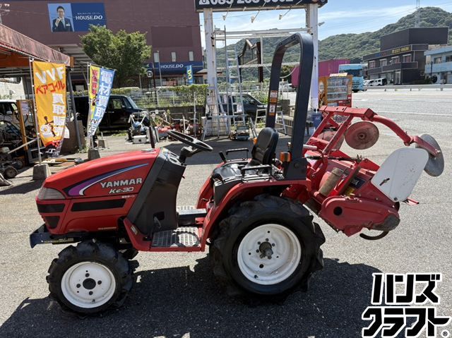 配送不可【引取限定】【下関店】ヤンマー 乗用型トラクター Ke-30 アワメーター591時間 13馬力 ディーゼル【近隣配送(有料)要相談】【中古】
