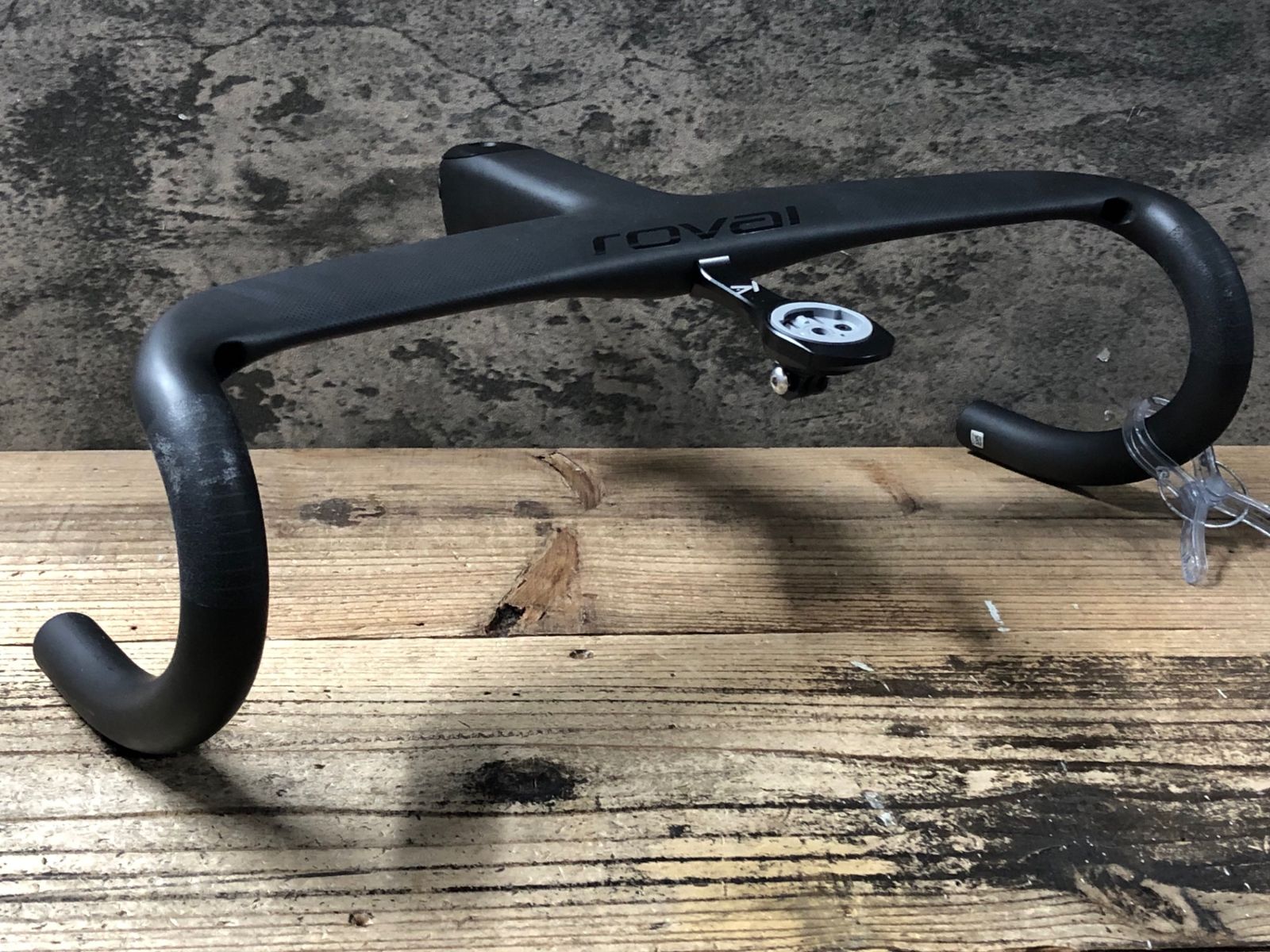 KE178 ロヴァ―ル ROVAL RAPIDE COCKPIT カーボン ドロップハンドル ブラケット C-C420mm135mm