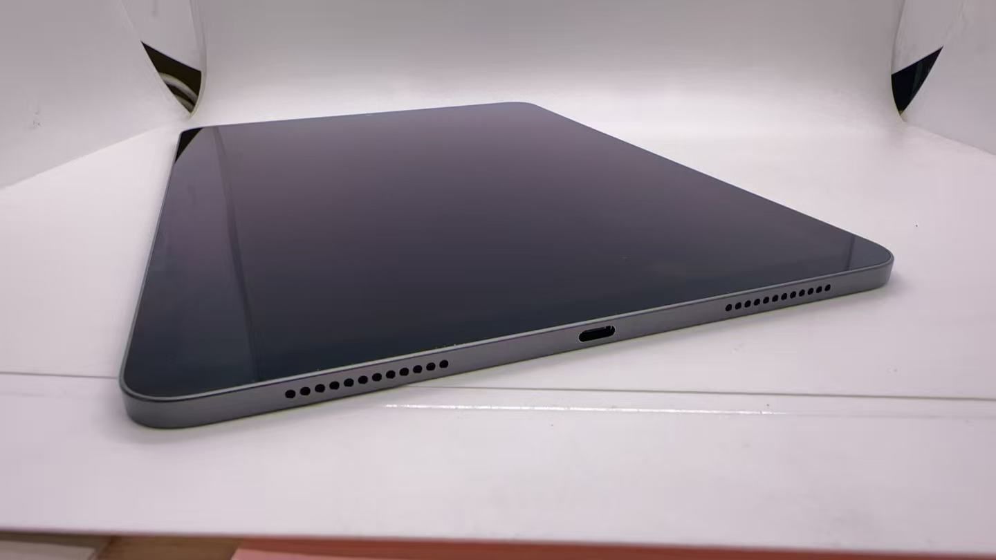 iPad Air 第5世代 256GB スペースグレイ Wi-Fiモデル バッテリー83% ++