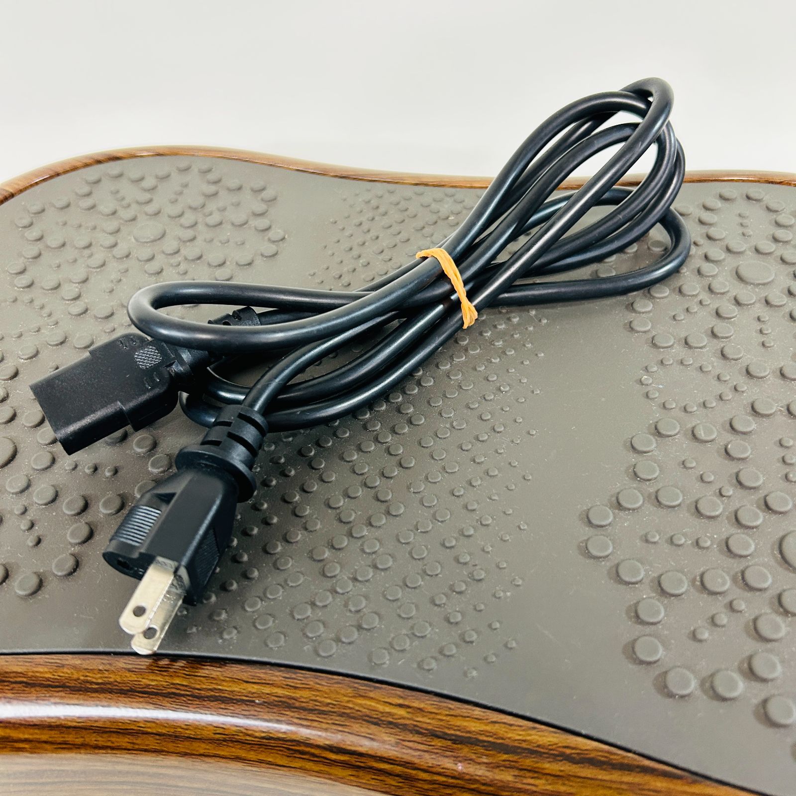 リモコン欠品】クルールラボ CL-BB-100 振動マシン フィットネス