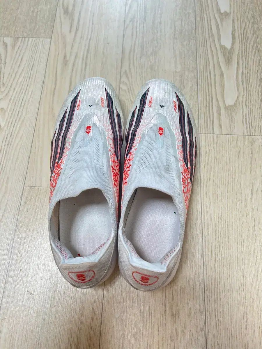 アディダス サッカーシューズ ラミニヤマル F50