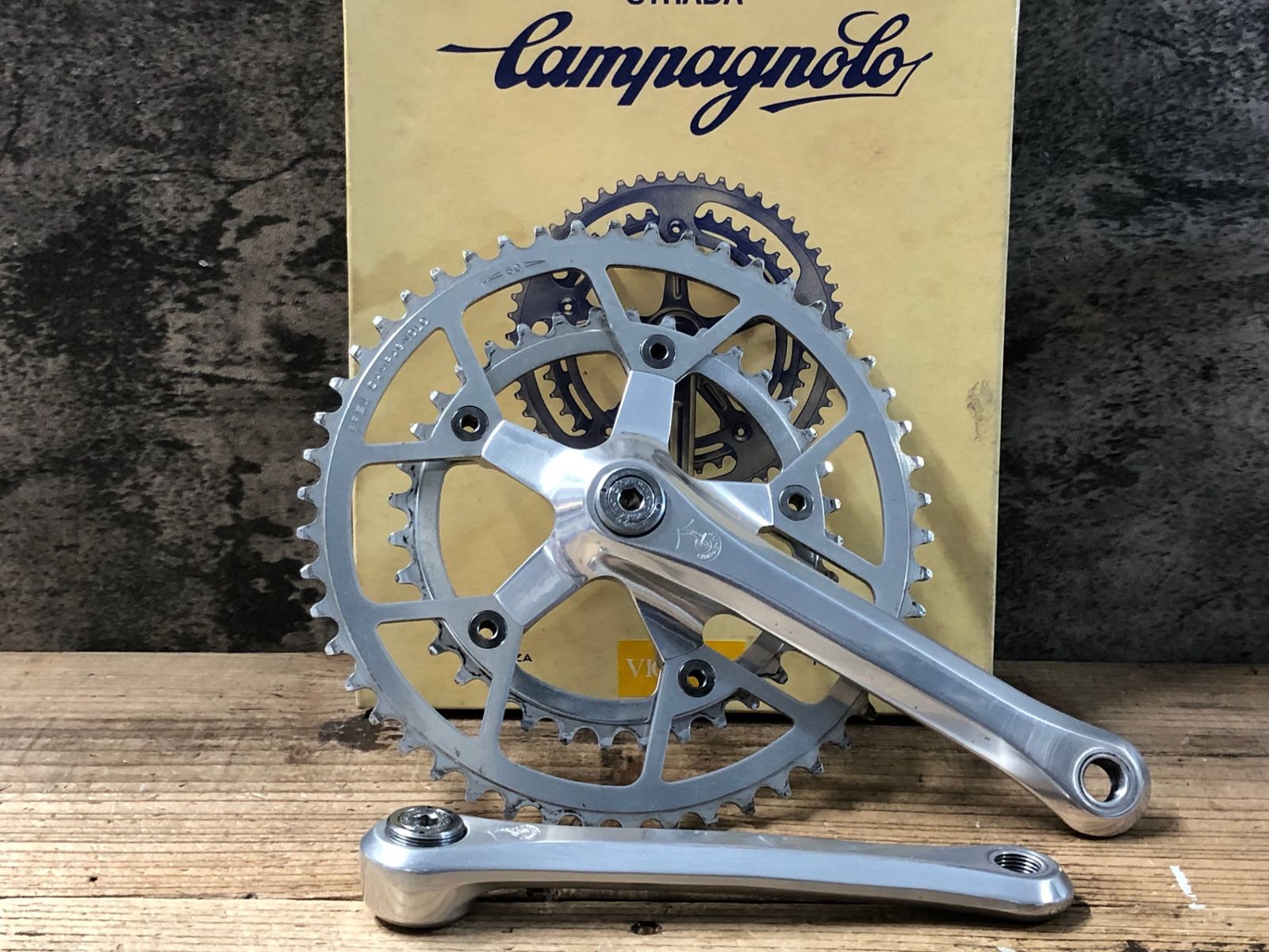 KH586 カンパニョーロ Campagnolo ヴィクトリー VICTORY クランクセット 170mm 50/36T 6/7S 箱入り