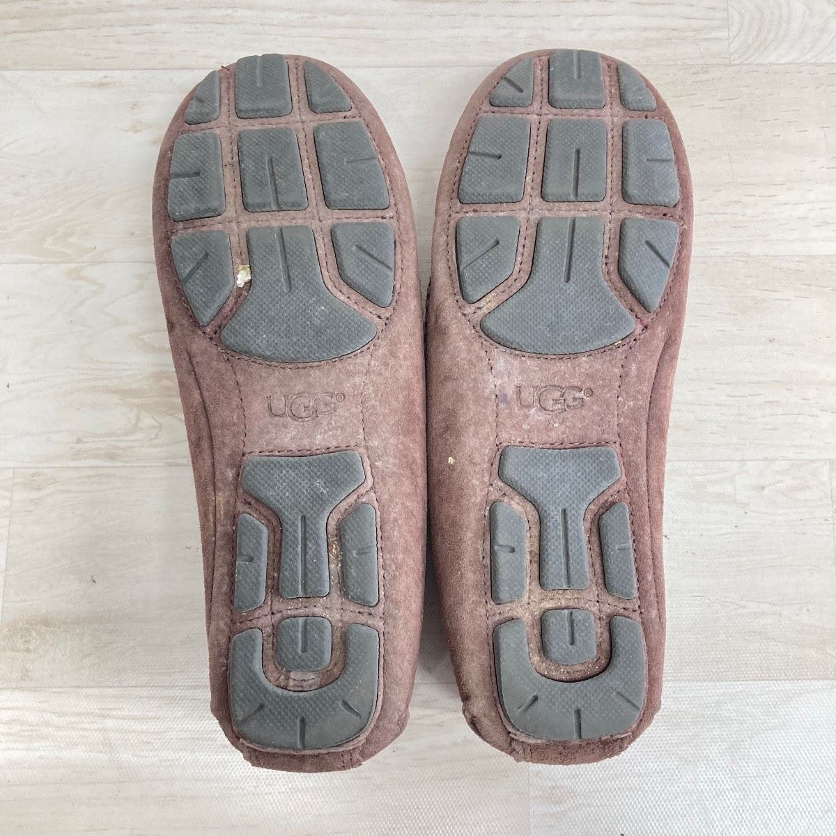 美品 UGG モカシン 23.5cm ブラウン スエード 1006035 リボン フラット