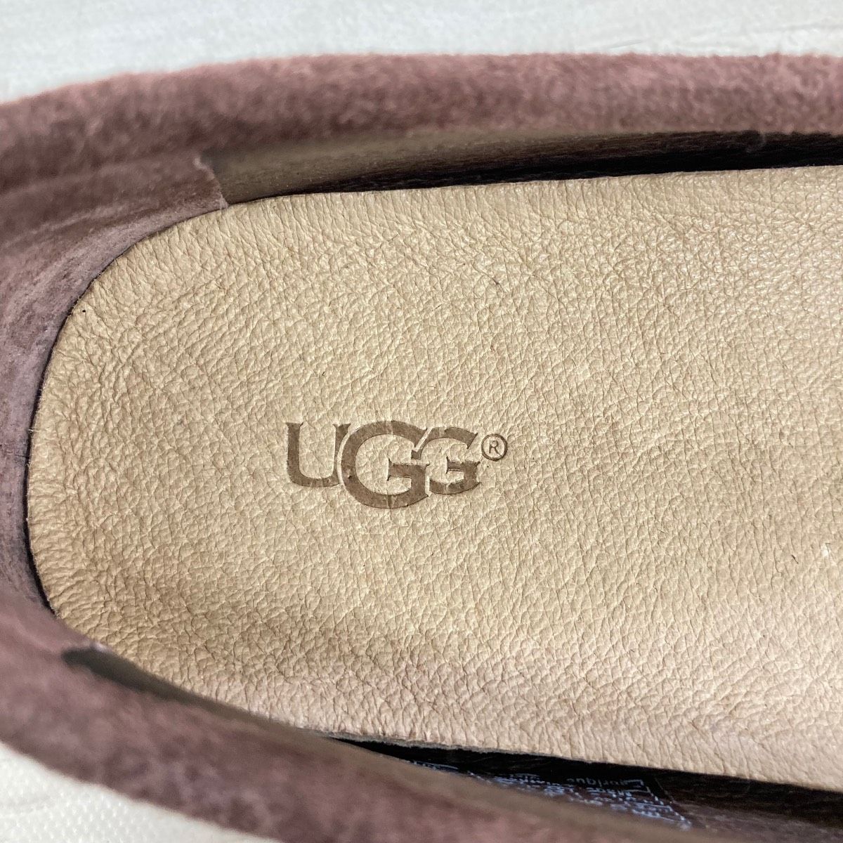 美品 UGG モカシン 23.5cm ブラウン スエード 1006035 リボン フラット