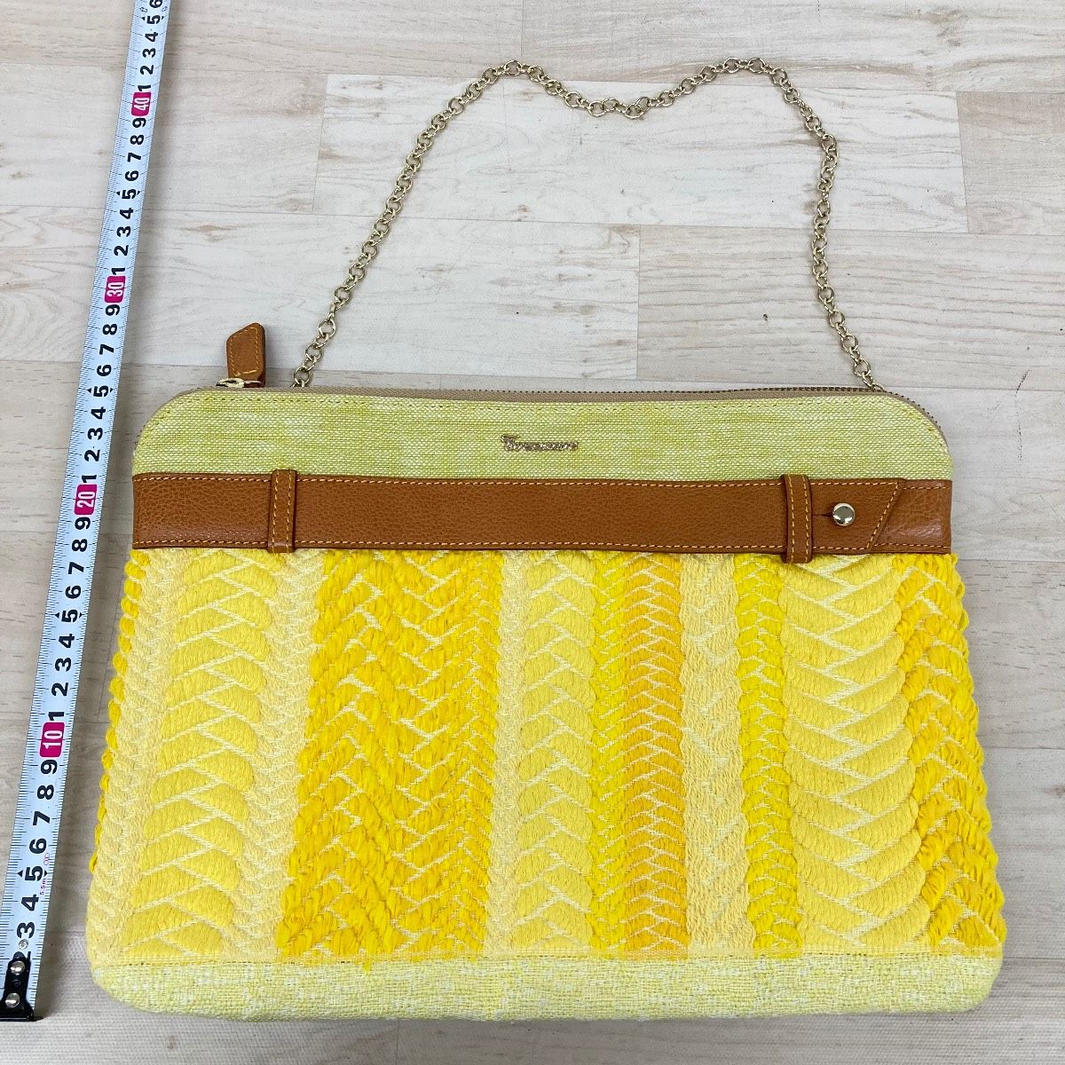 極美品 Treasure チェーン ショルダーバッグ/クラッチバッグ イエロー