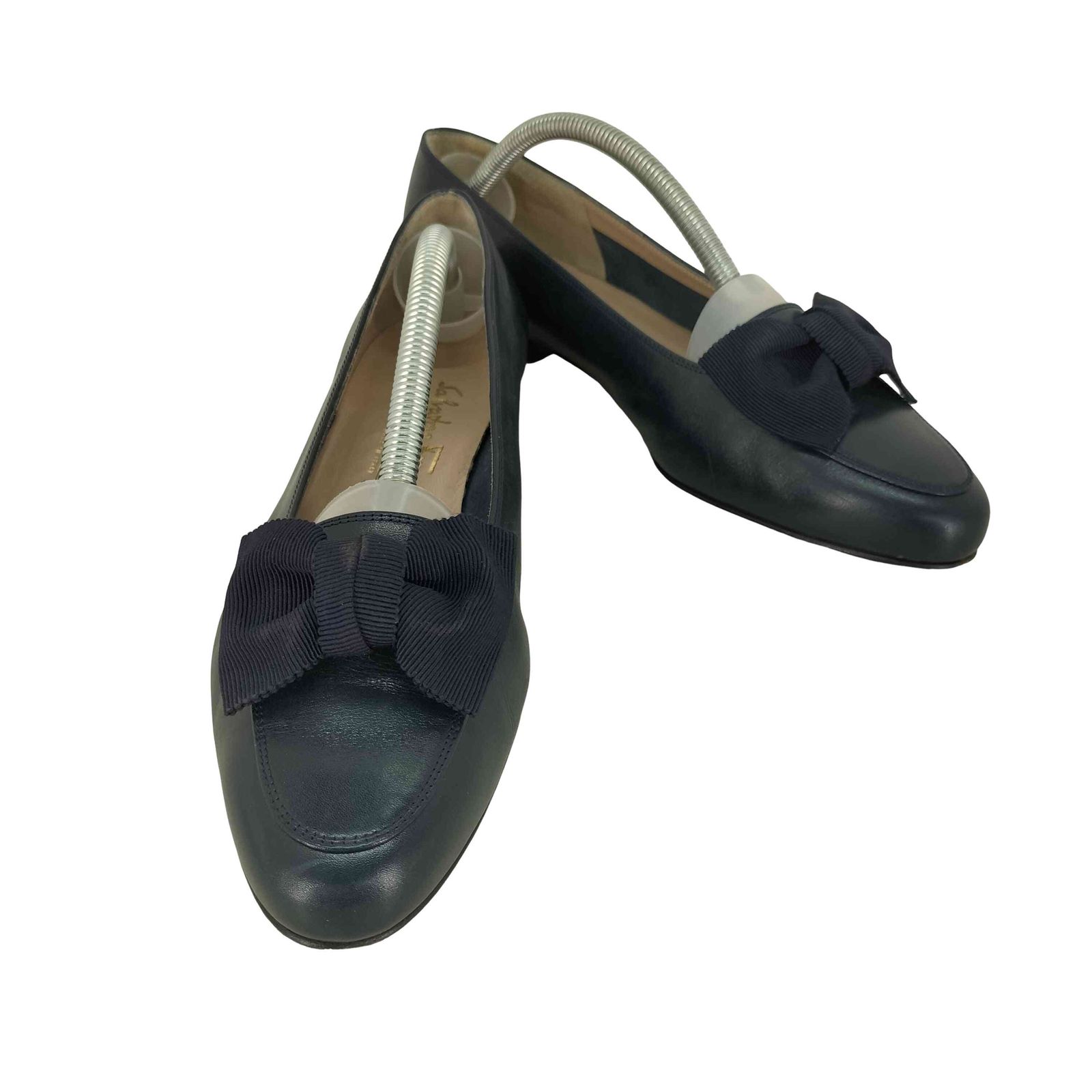 サルヴァトーレフェラガモ Salvatore Ferragamo リボンデザイン レザー