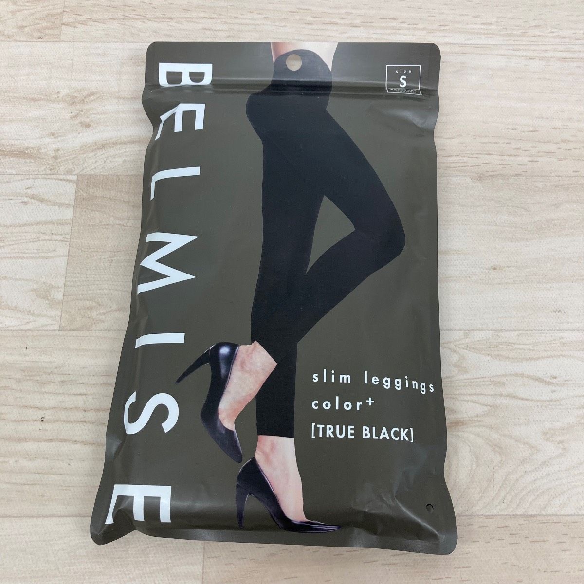未使用 まとめて3点セット ベルミス/BELMISE スリムレギンス カラー 