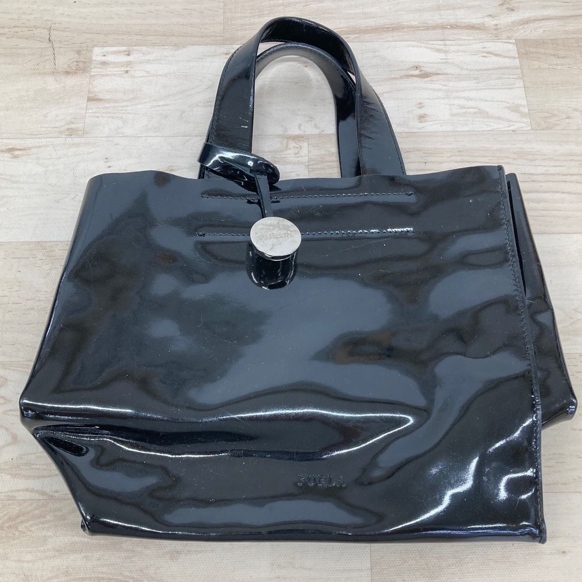 FURLA/フルラ エナメル トートバッグ ハンドバッグ ブラック/黒 