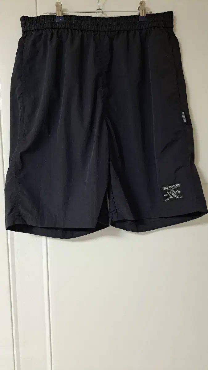 TRUE RELIGION スウェットショートパンツブラックM 馬蹄 【公式通販】