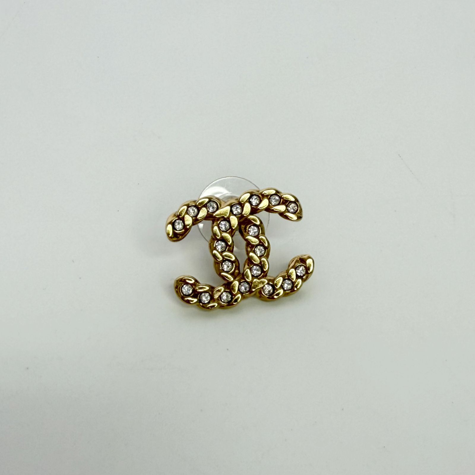 中古】CHANEL シャネル ココマーク 片耳ピアス メッキ ゴールド B19P