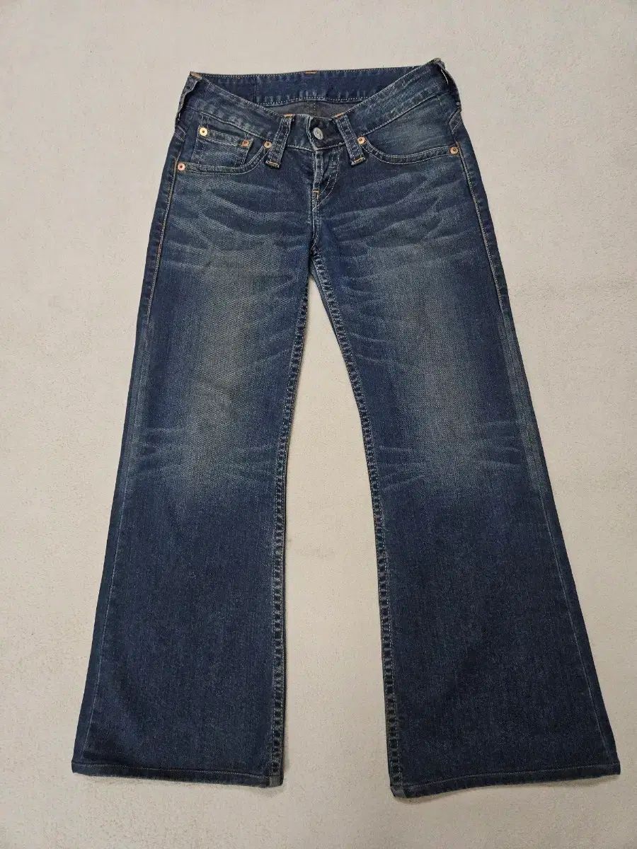 リーバイス 1929 ローライズ ブーツカット デニム パンツ 9,955円
