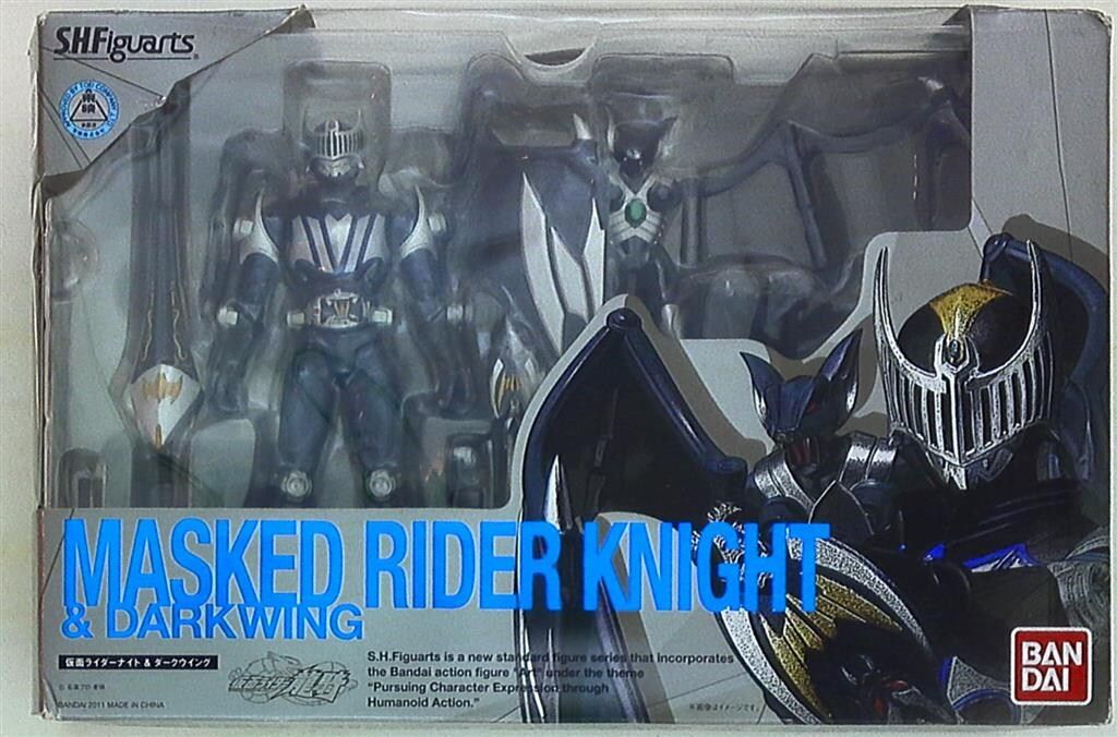 バンダイ S.H.Figuarts 仮面ライダー龍騎 仮面ライダーナイト&ダークウイング