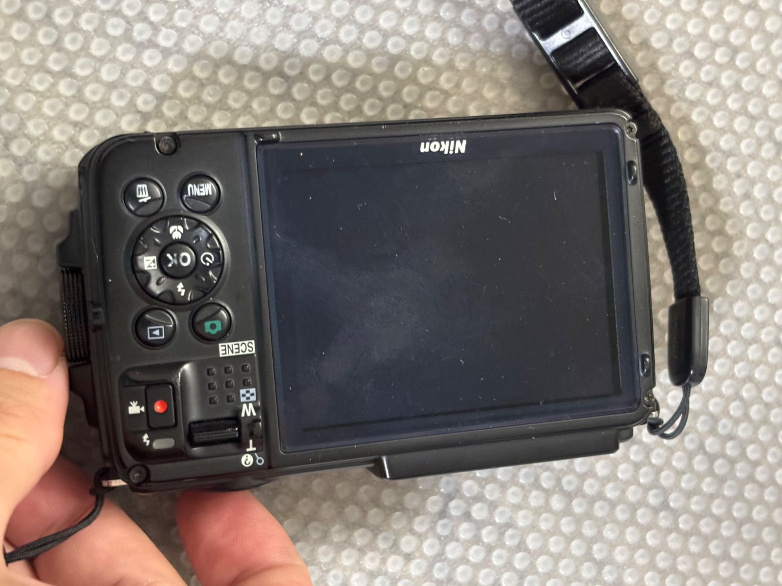 Nikon COOLPIX AW130 26041213 - メルカリ