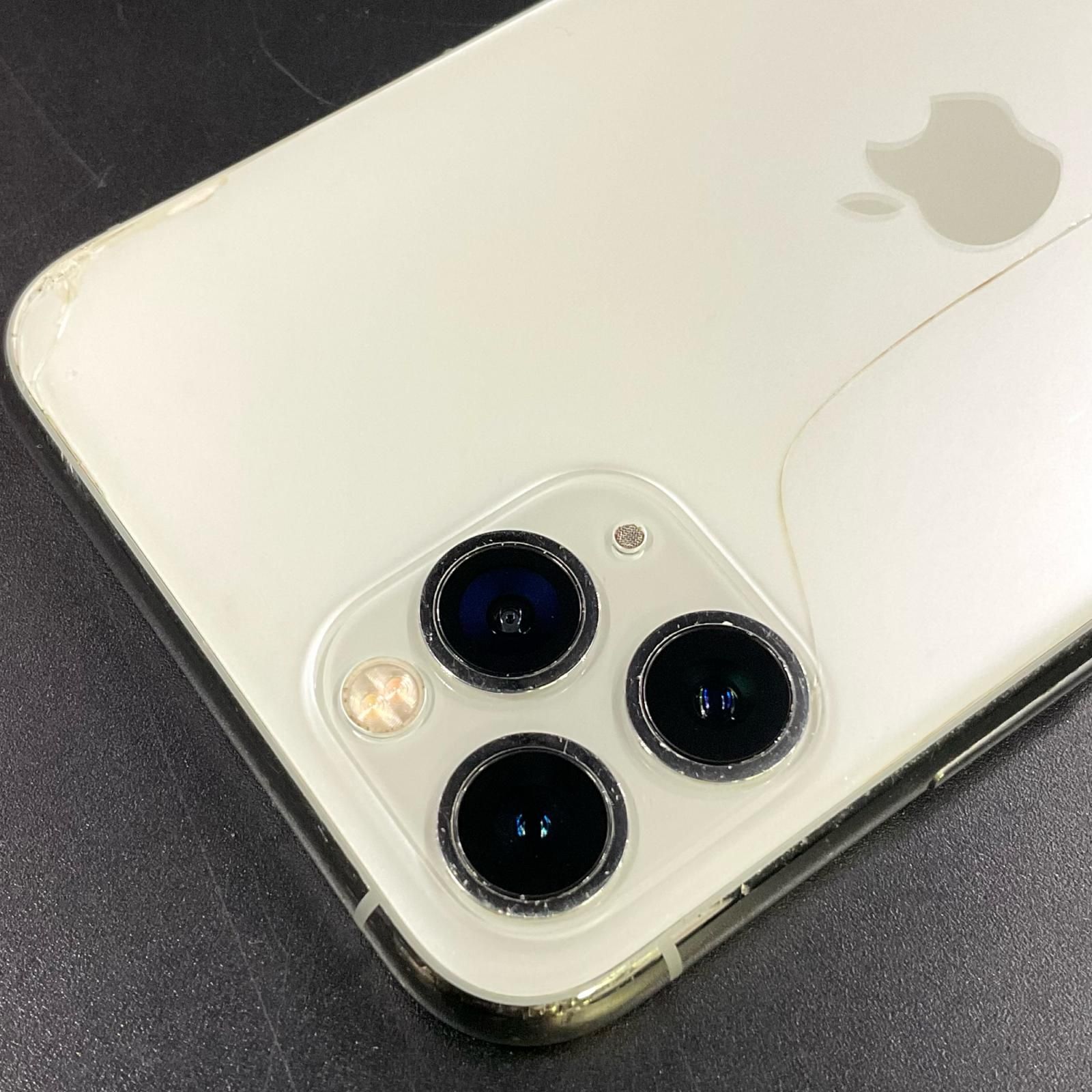 iPhone 11 Pro 64GB シルバー Softbank【難有】 - メルカリ