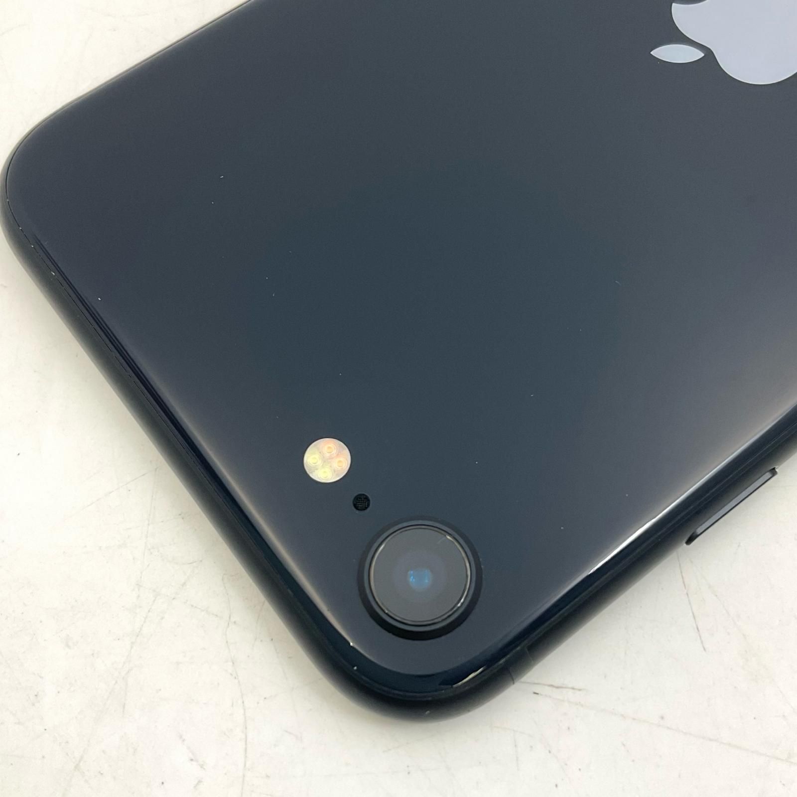 iPhone SE3 64GB ブラック Softbank 美品 - メルカリ